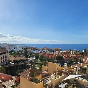 33 Pleasures Del Duque Costa Adeje (Tenerife)